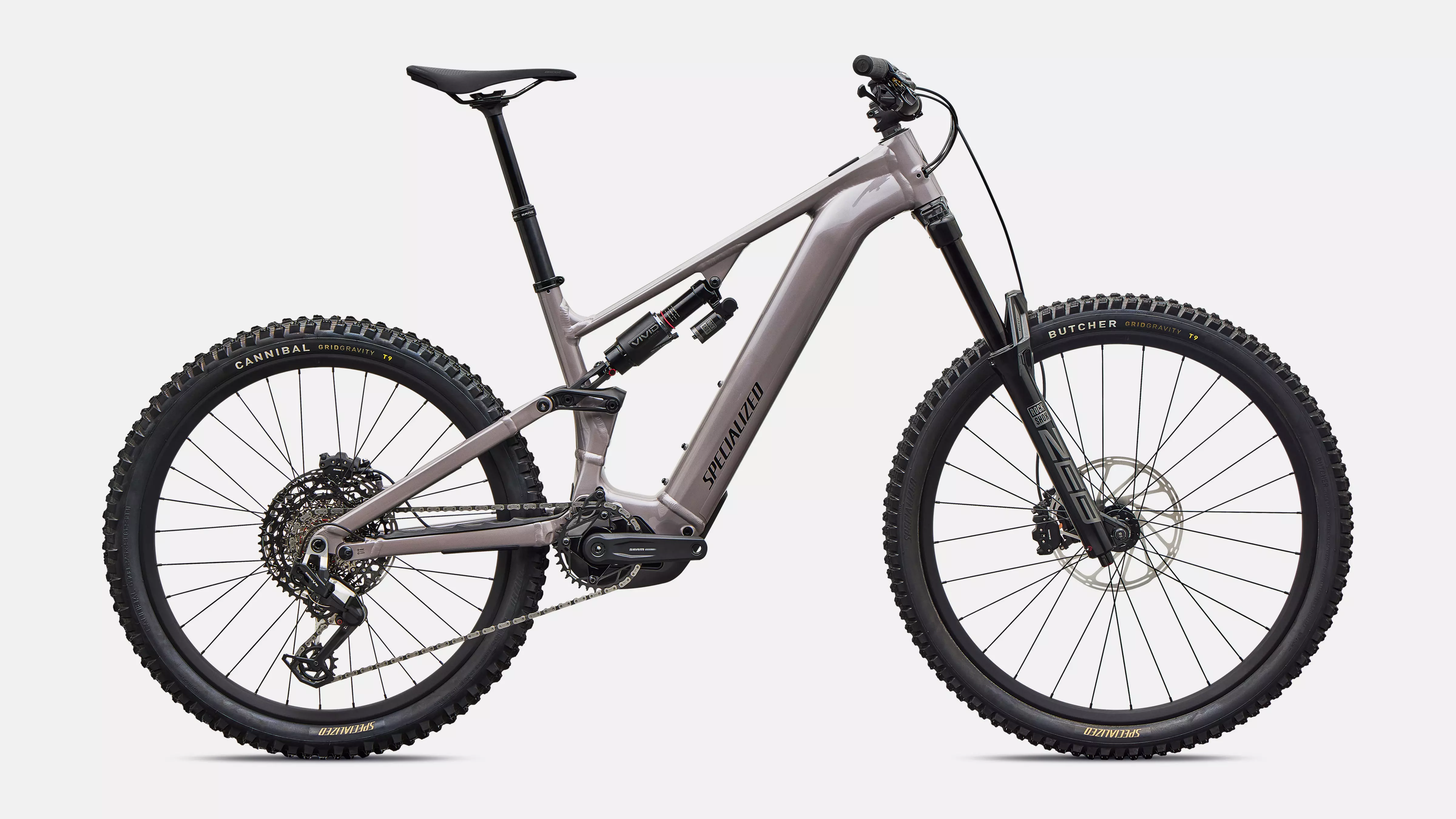 vae de la marque specialized de couleur dsrtmet/metobsd