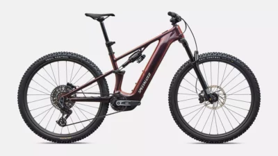 vae de la marque specialized de couleur redblkcmln/blk/dlmmet